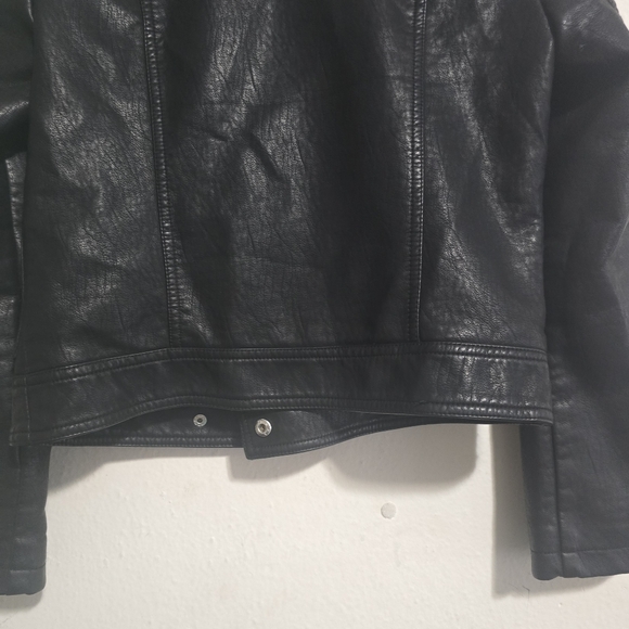 Topshop Black Leather Biker Jacket - Picture 8 of 11